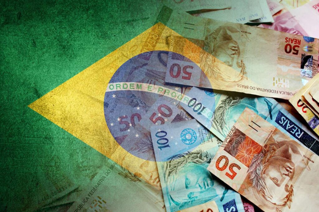 Brasil Eleve, Brasil deve ganhar 100 mil novos milionários até 2025, diz consultoria britânica